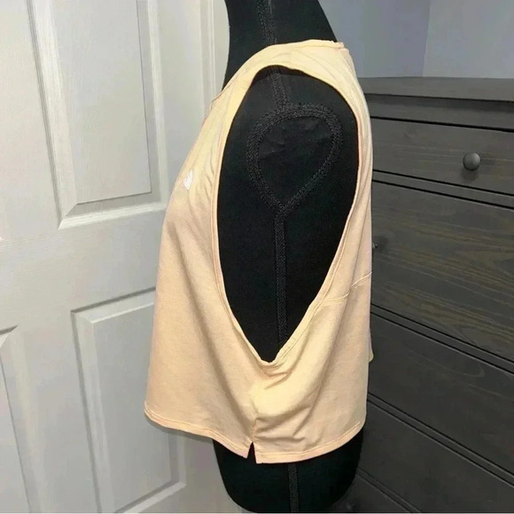 The North  Face Tank - Picture 2 of 5